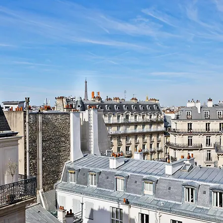 Montparnasse Stylish Netflix * Paris
